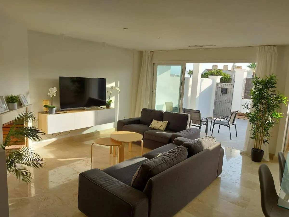 Nyaraló Vivienda Adosada Agradable Y Comoda Cerca Del Mar Manilva Spanyolország